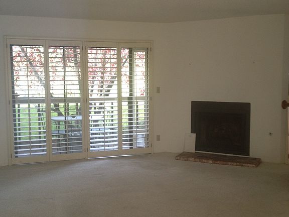 4th image of 26007 Alizia Canyon Dr Unit D
