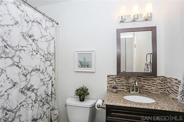 2nd Full Bathroom