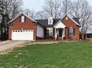 1204 Reagan Ct, Albemarle, NC 28001