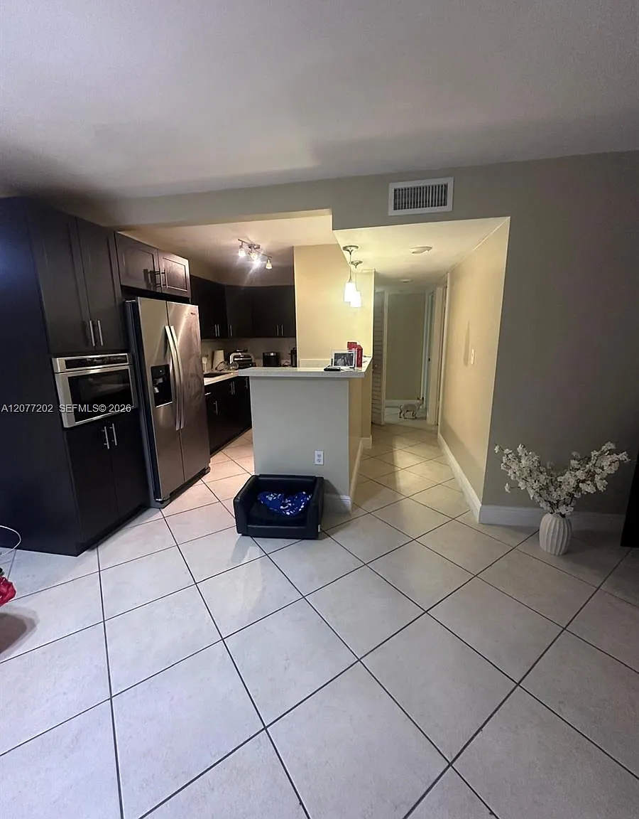 Magnolia Lane Condo — Photo 1