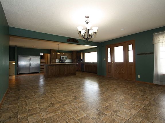3rd image of 1306 Baxter Ave