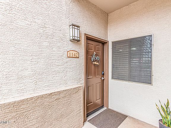 4th image of 1941 S PIERPONT Drive #1142