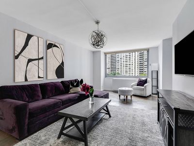 2025 Broadway #7AB, New York, NY, 10023