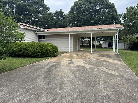 2nd image of 190 Croft Ave