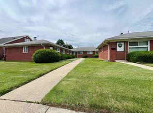 7212 Helen St #7212, Center Line, MI
