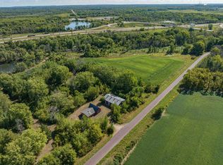 525/ACRE S Tritz Rd, Portage, WI 53901