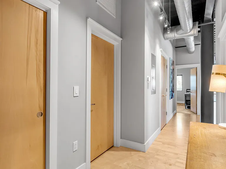 350 E Short St #209 — Photo 21