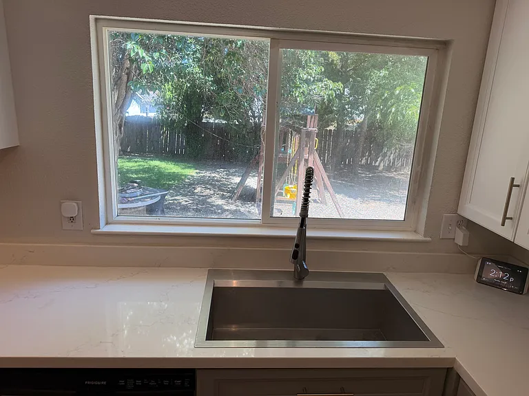 2672 Kingston Ct — Photo 9