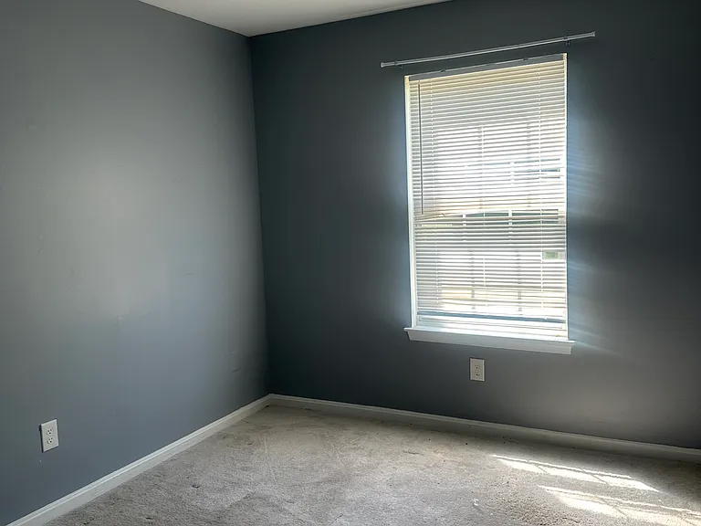 3058 Lake Hill Ct — Photo 11