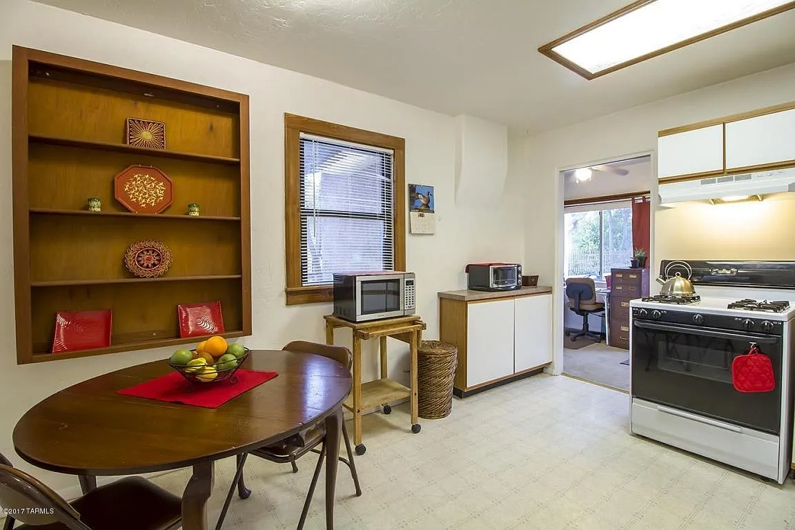 133 W 2nd Street — Photo 3