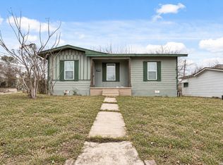 2303 Burnet, San Antonio, TX 78202