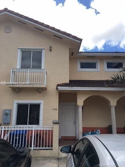 17927 NW 74th Path