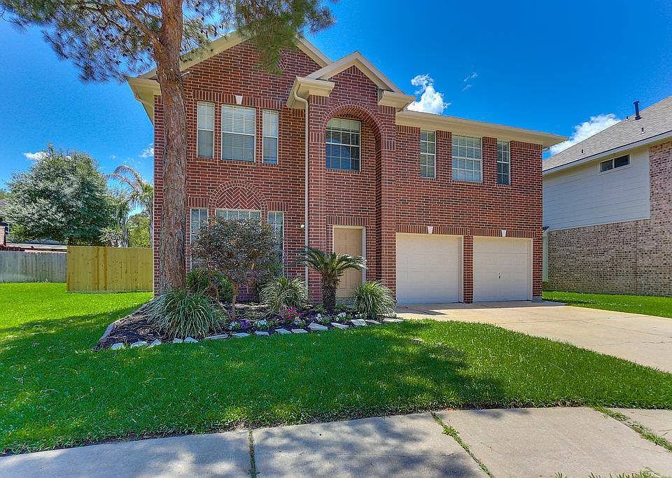 1st image of 18211 Cinderwood Dr