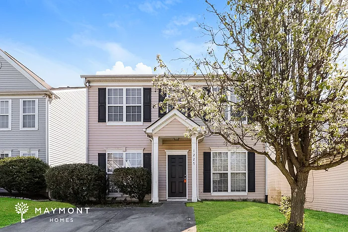 1227 Joannas Ct — Photo 1