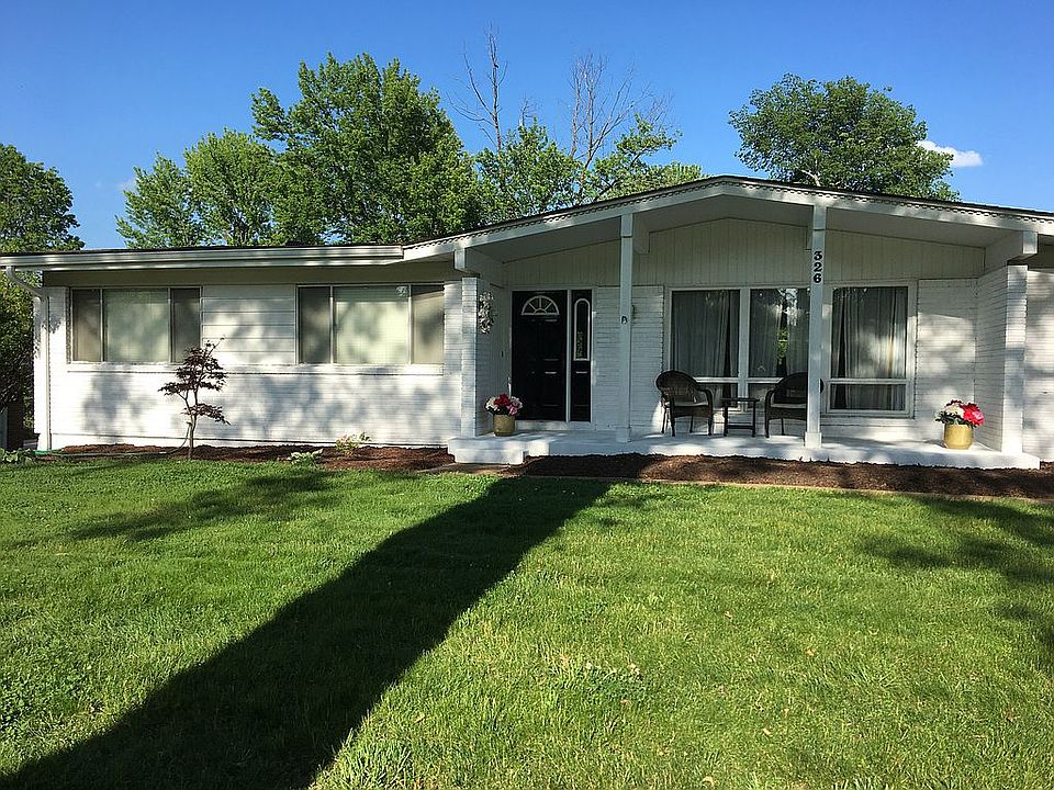 2nd image of 326 Sudbury Ln
