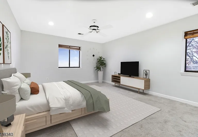 33 Green Valley Ct — Photo 10