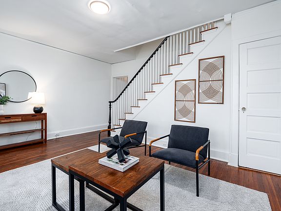 5th image of 3012 W Leigh St