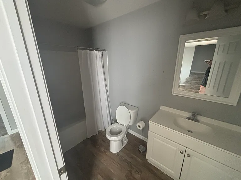 533 Davis St — Photo 4