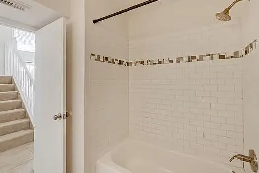 4402 Squaw Pass Ct — Photo 14