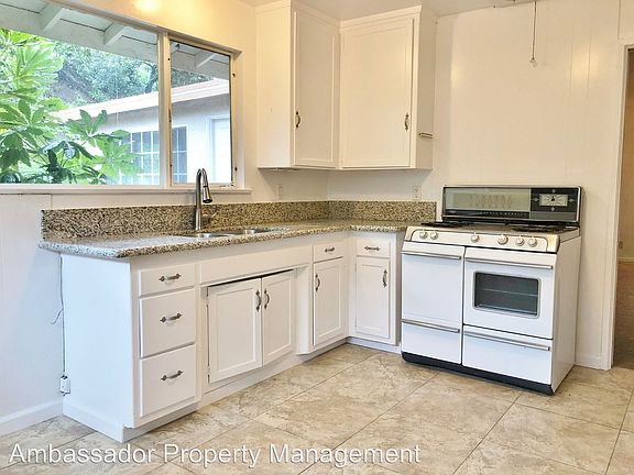 5th image of 1670 Mira Valle St