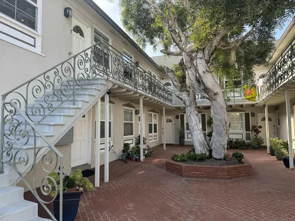 215 Bonair St Unit 8, La Jolla, CA 92037