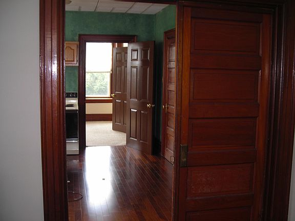 3rd image of 221 Race St #1