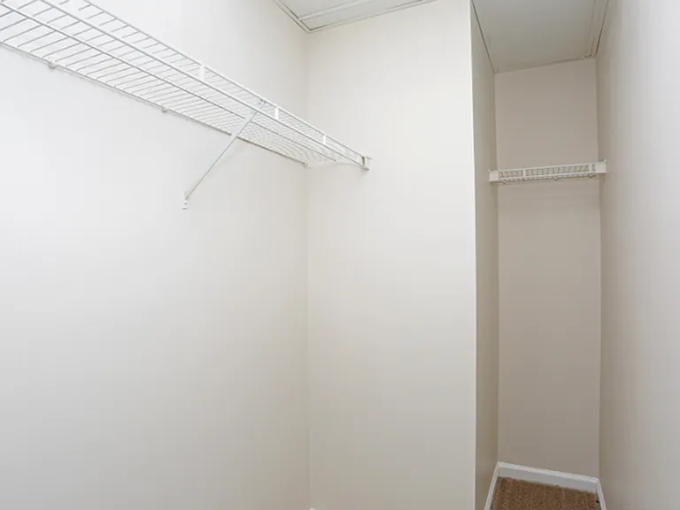 Walk-In Closets