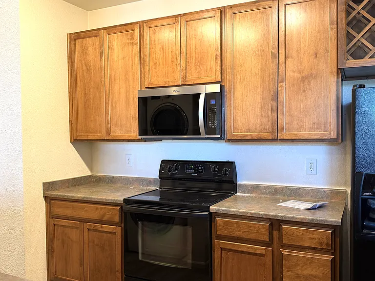 3865 S Dayton St #103 — Photo 4