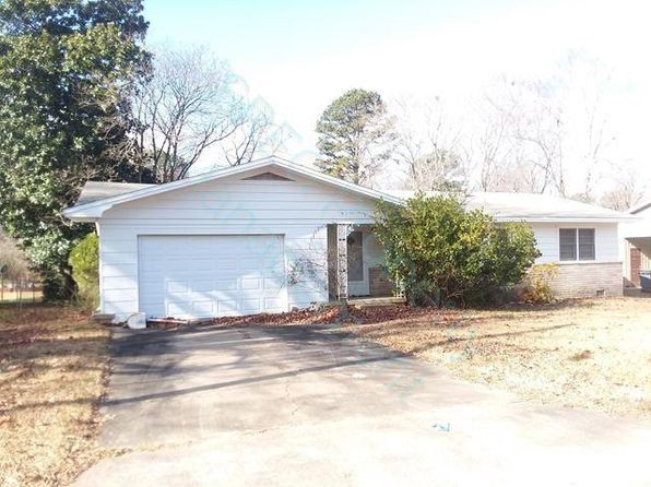 104 Highland Dr
