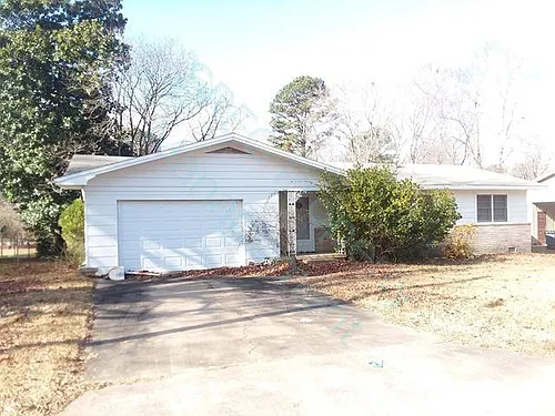 104 Highland Dr Photo 1