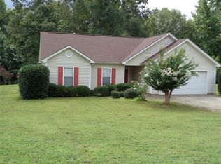 20 Macedonia Woods Ct, Newnan, GA 30263