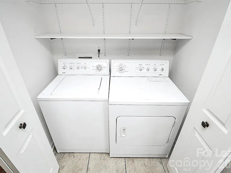 5227 Silabert Ave — Photo 6
