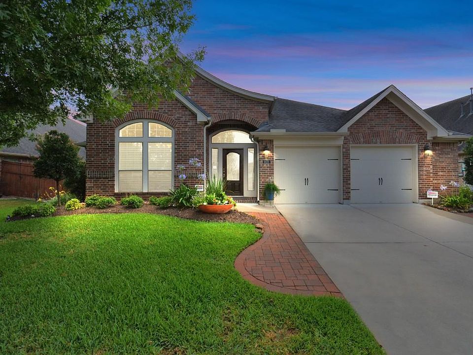 1st image of 6131 Arroyo Springs Ln