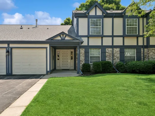 31 Waterbury Ln Unit O1, Schaumburg, IL 60193