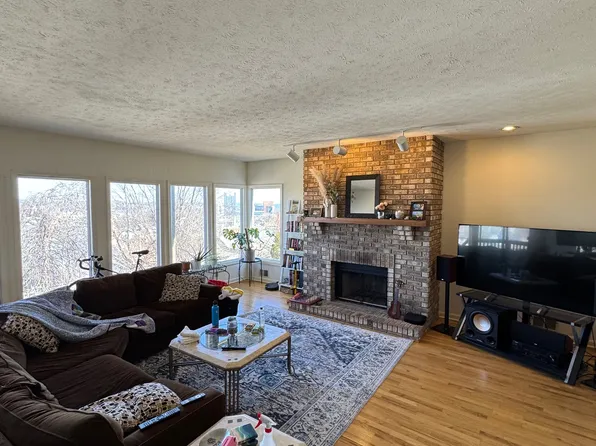 146 Prospect St #1, Mount Washington, PA 15211