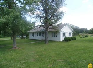 682 SE 800th Rd, Leeton, MO 64761
