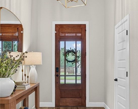 4th image of 9214 Shirecrest Dr