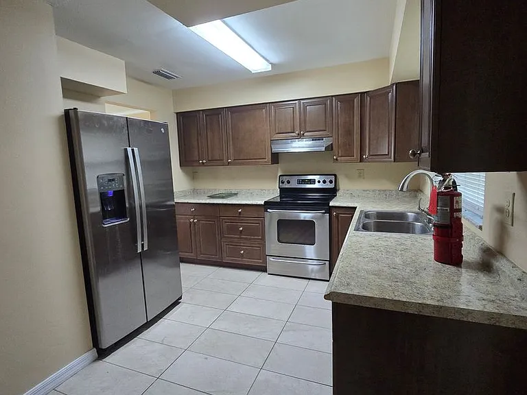 6401 Paul Buchman Hwy — Photo 17
