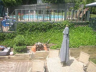 5th image of 164 Saint Nicholas Ave