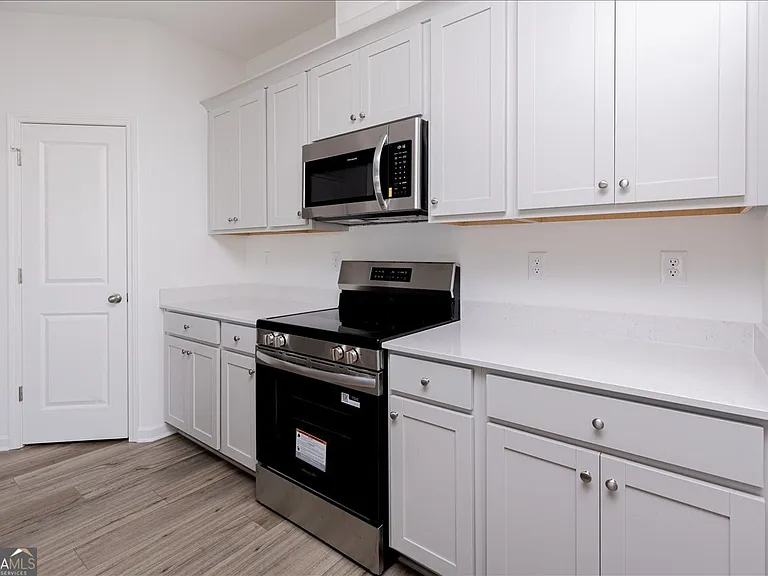 218 Hickory Ridge Trl — Photo 23