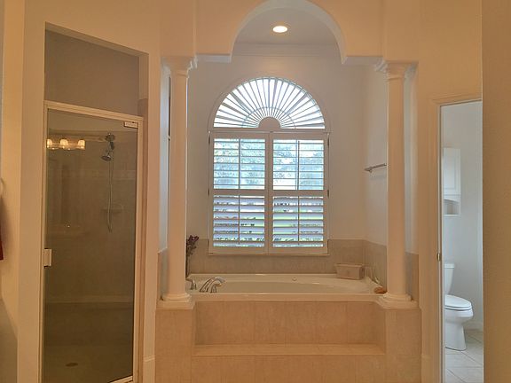 Master Bath with Jetted Tub
