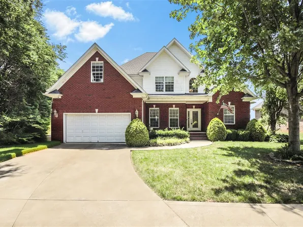 2871 Laurelstone Ln, Bowling Green, KY 42104
