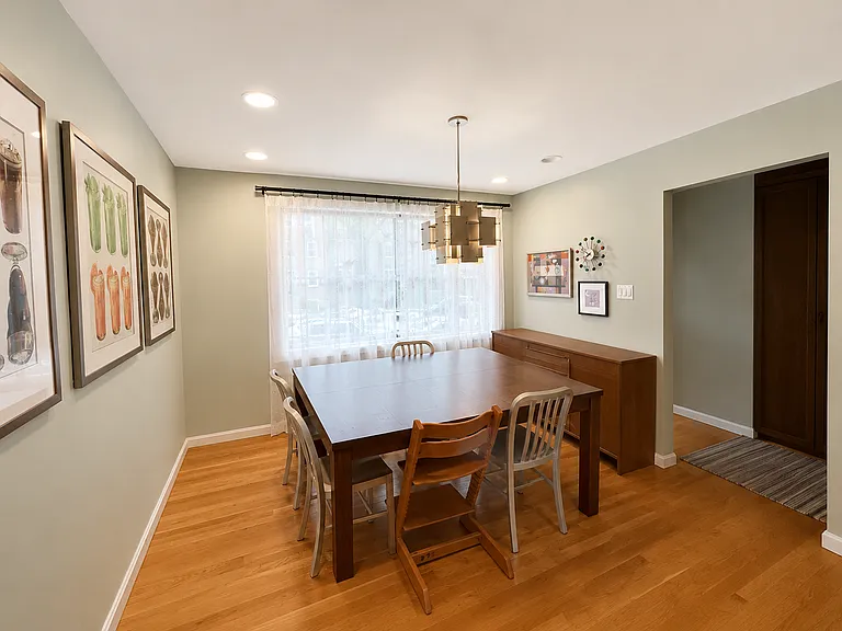611 G St SW — Photo 9