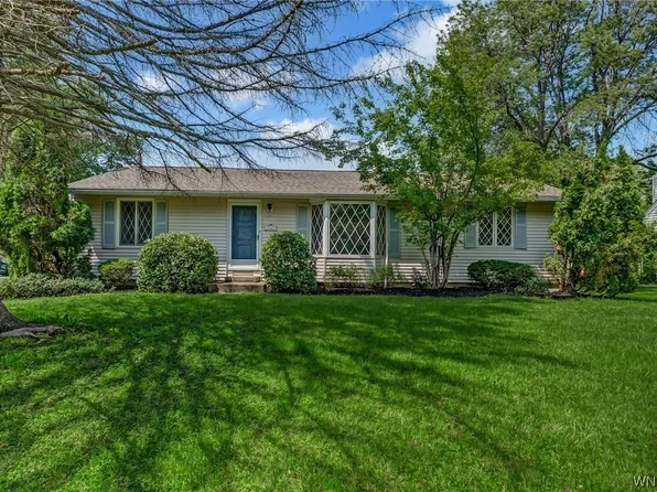 2481 Bullis Rd, Elma, NY 14059