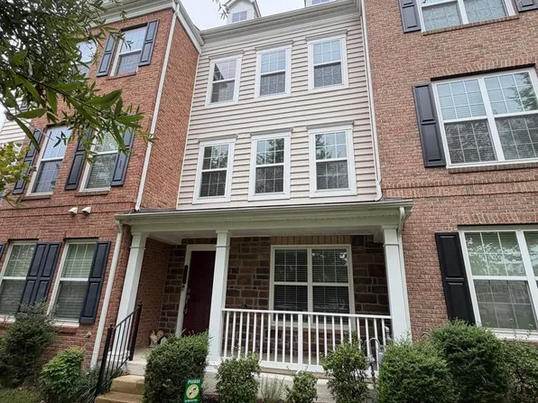 43524 Wheadon Ter, Chantilly, VA 20152