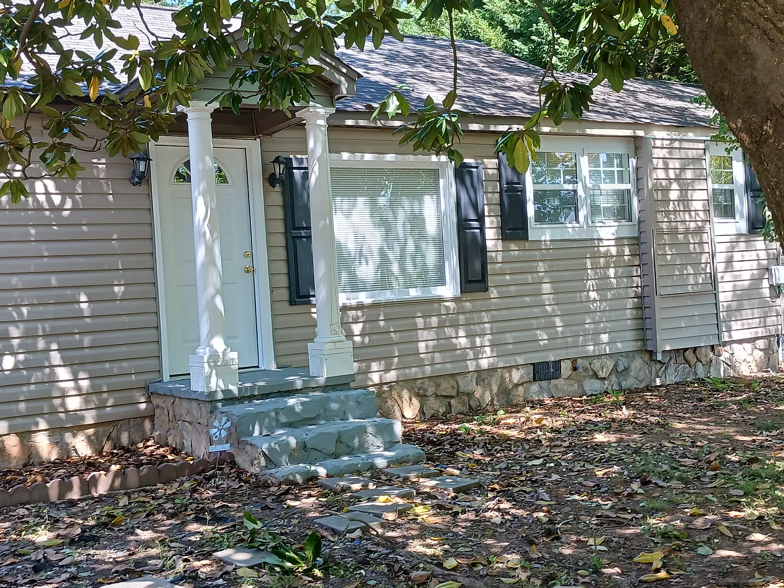 4 bed, 1860 sqft, $1,950 — Photo 4