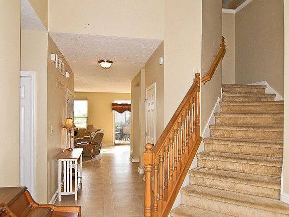 2nd image of 15732 Bolton Cir