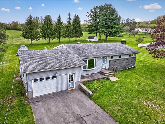 2nd image of 2720 Graffenburg Rd