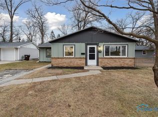 48 Derbyshire Rd, Toledo, OH 43615