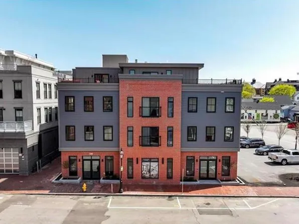 238 Deer Street #302, Portsmouth, NH 03801